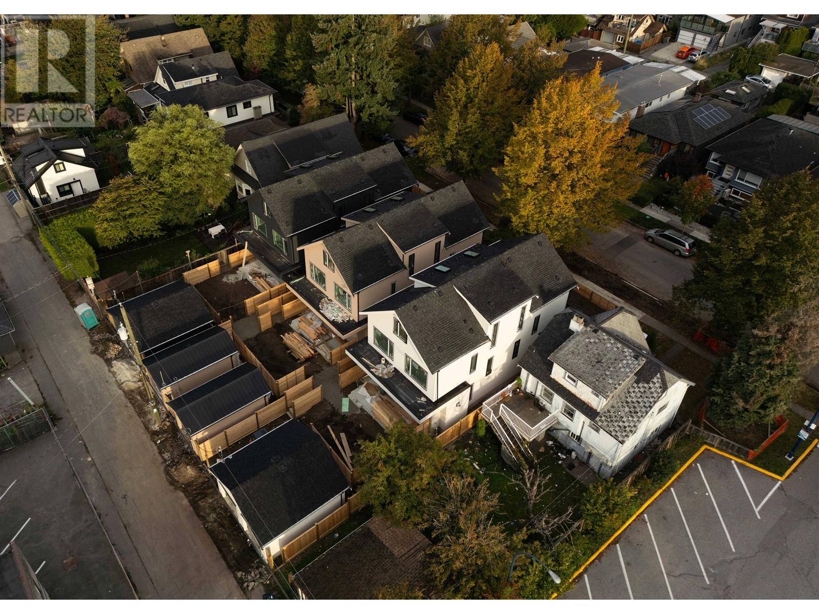 Listing Picture 39 of 40 : 1 620 E 46TH AVENUE, Vancouver / 溫哥華 - 魯藝地產 Yvonne Lu Group - MLS Medallion Club Member