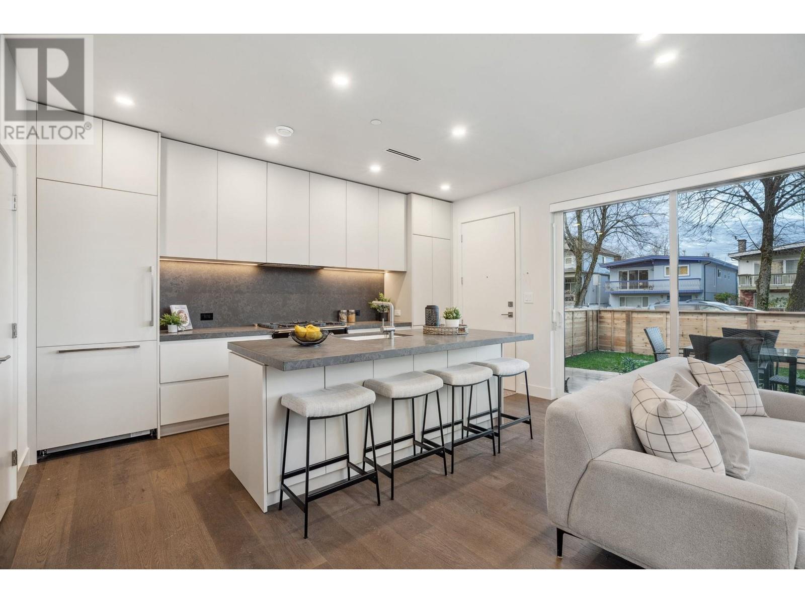 Listing Picture 9 of 40 : 1 620 E 46TH AVENUE, Vancouver / 溫哥華 - 魯藝地產 Yvonne Lu Group - MLS Medallion Club Member