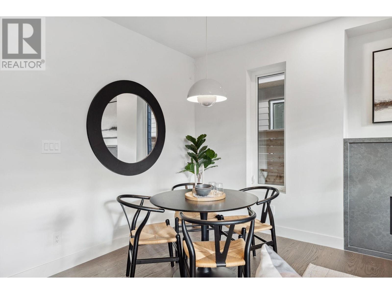 Listing Picture 15 of 40 : 2 620 E 46TH AVENUE, Vancouver / 溫哥華 - 魯藝地產 Yvonne Lu Group - MLS Medallion Club Member