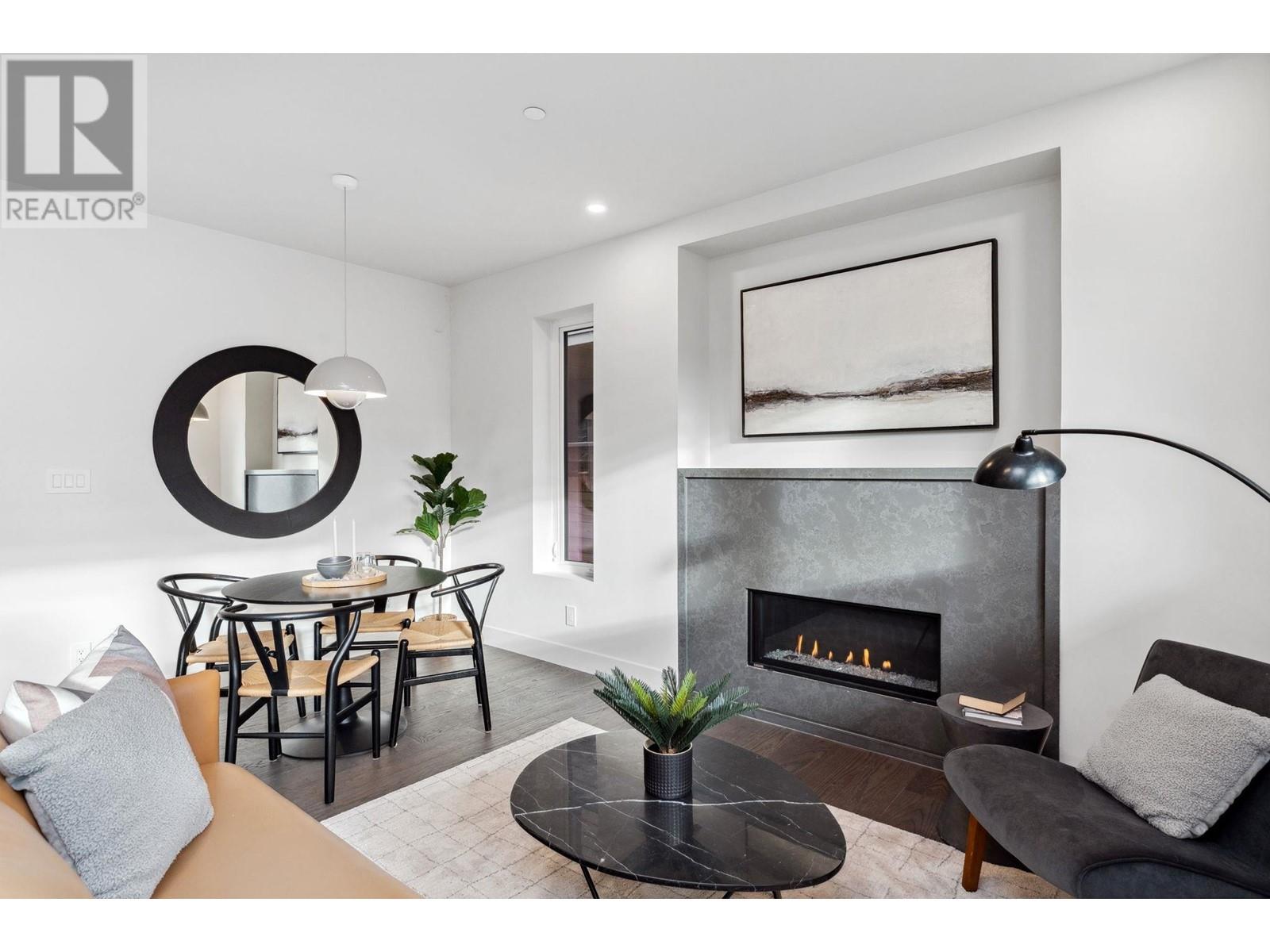 Listing Picture 17 of 40 : 2 620 E 46TH AVENUE, Vancouver / 溫哥華 - 魯藝地產 Yvonne Lu Group - MLS Medallion Club Member