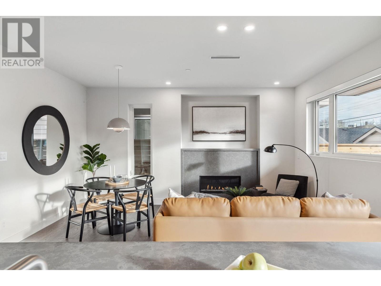 Listing Picture 21 of 40 : 2 620 E 46TH AVENUE, Vancouver / 溫哥華 - 魯藝地產 Yvonne Lu Group - MLS Medallion Club Member