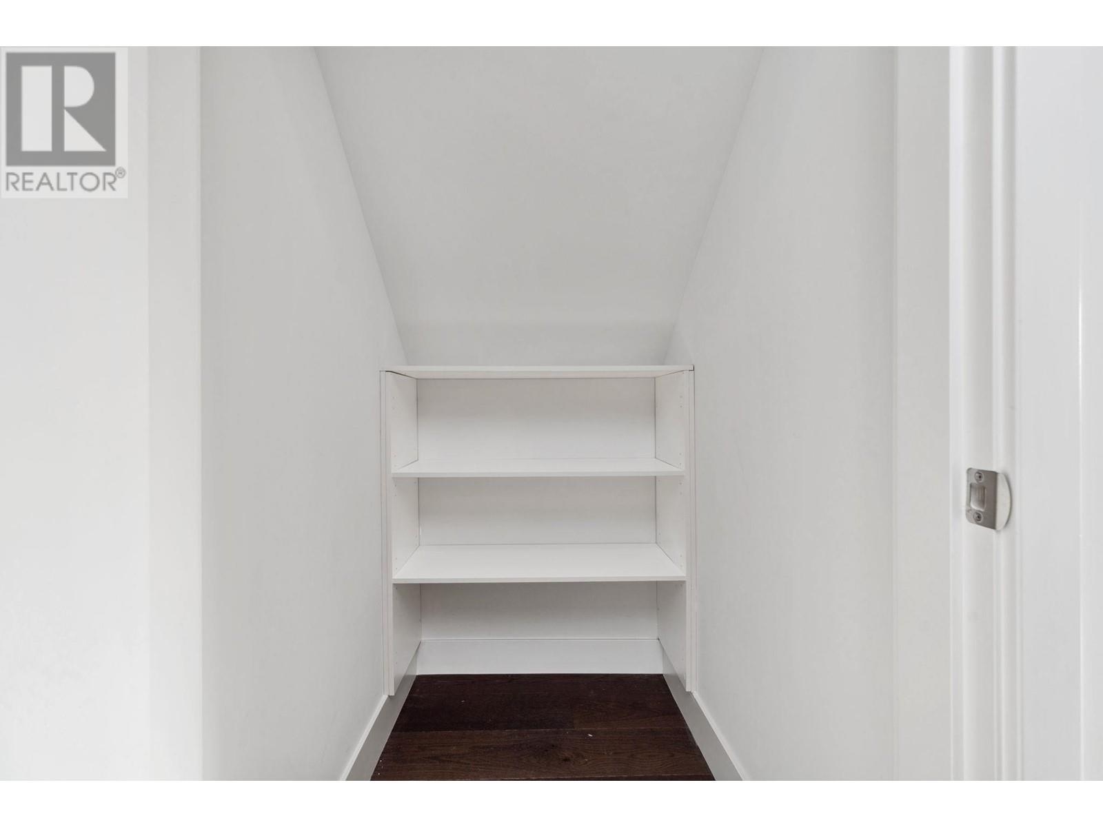 Listing Picture 26 of 40 : 2 620 E 46TH AVENUE, Vancouver / 溫哥華 - 魯藝地產 Yvonne Lu Group - MLS Medallion Club Member