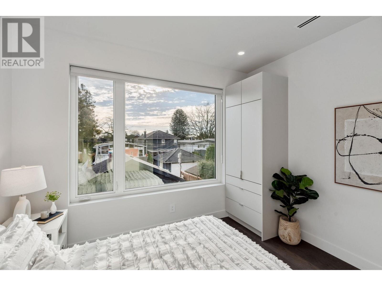 Listing Picture 29 of 40 : 2 620 E 46TH AVENUE, Vancouver / 溫哥華 - 魯藝地產 Yvonne Lu Group - MLS Medallion Club Member