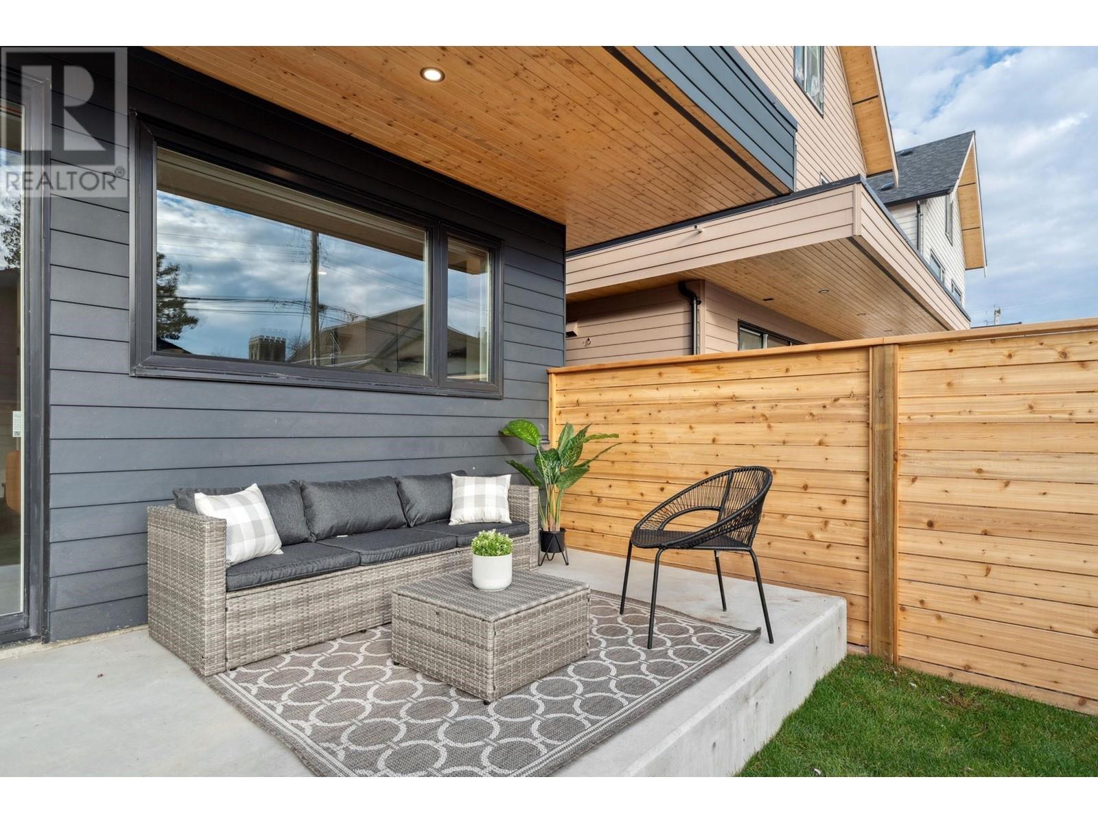 Listing Picture 38 of 40 : 2 620 E 46TH AVENUE, Vancouver / 溫哥華 - 魯藝地產 Yvonne Lu Group - MLS Medallion Club Member