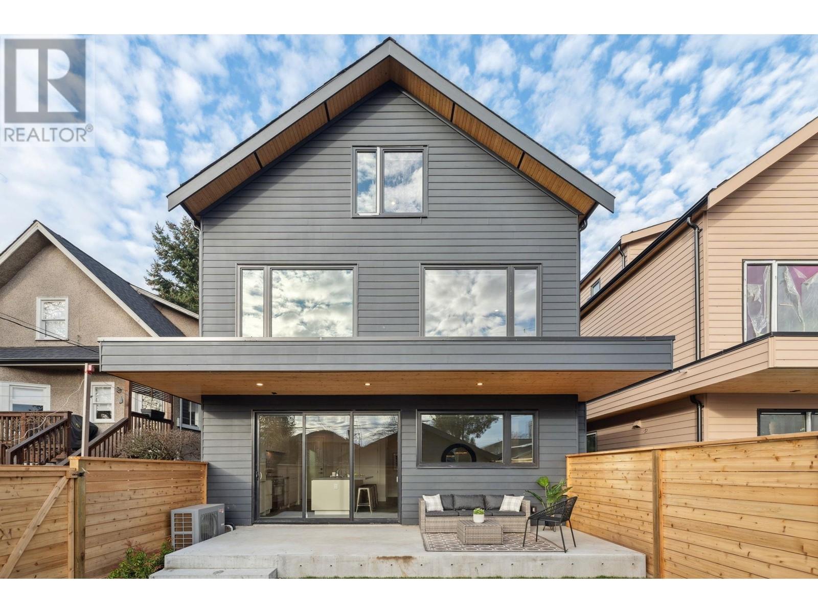 Listing Picture 39 of 40 : 2 620 E 46TH AVENUE, Vancouver / 溫哥華 - 魯藝地產 Yvonne Lu Group - MLS Medallion Club Member