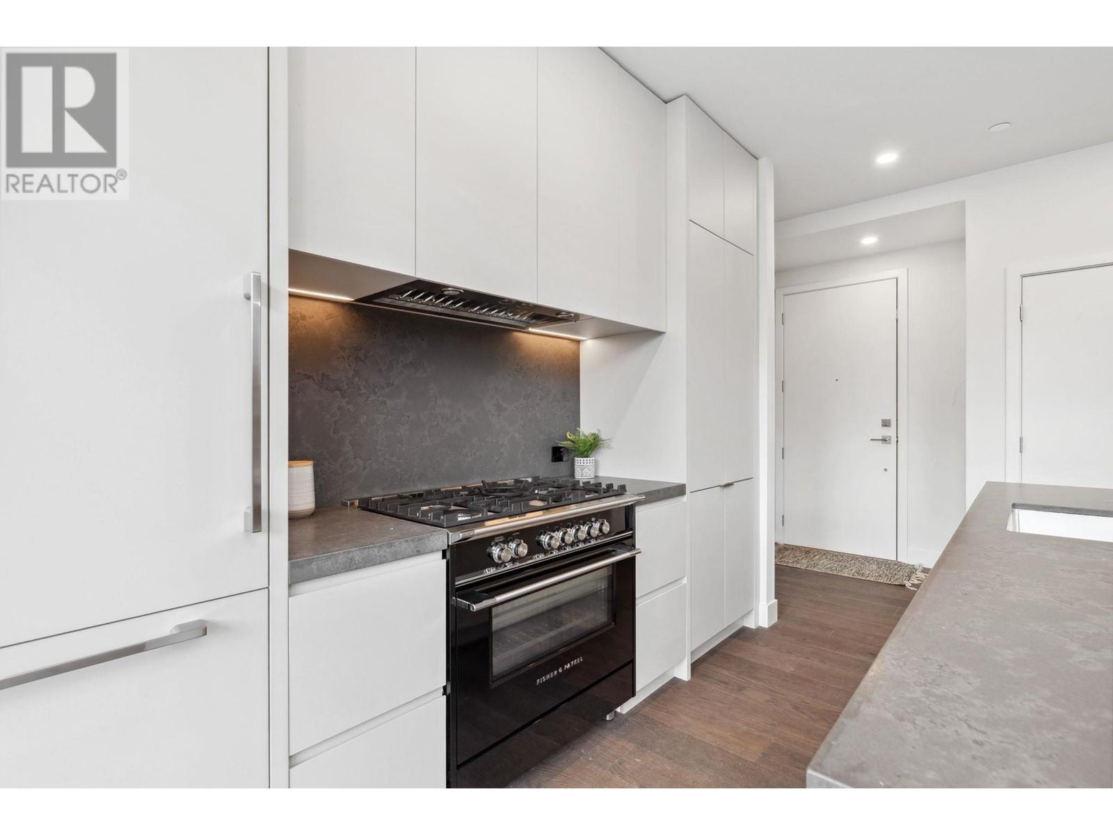 Listing Picture 7 of 40 : 2 620 E 46TH AVENUE, Vancouver / 溫哥華 - 魯藝地產 Yvonne Lu Group - MLS Medallion Club Member