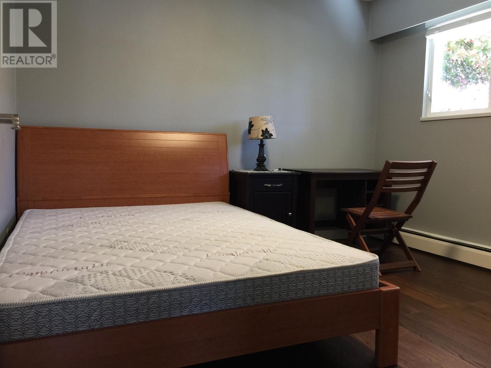Listing Picture 7 of 10 : 7760 WATERTON DRIVE, Richmond / 烈治文 - 魯藝地產 Yvonne Lu Group - MLS Medallion Club Member