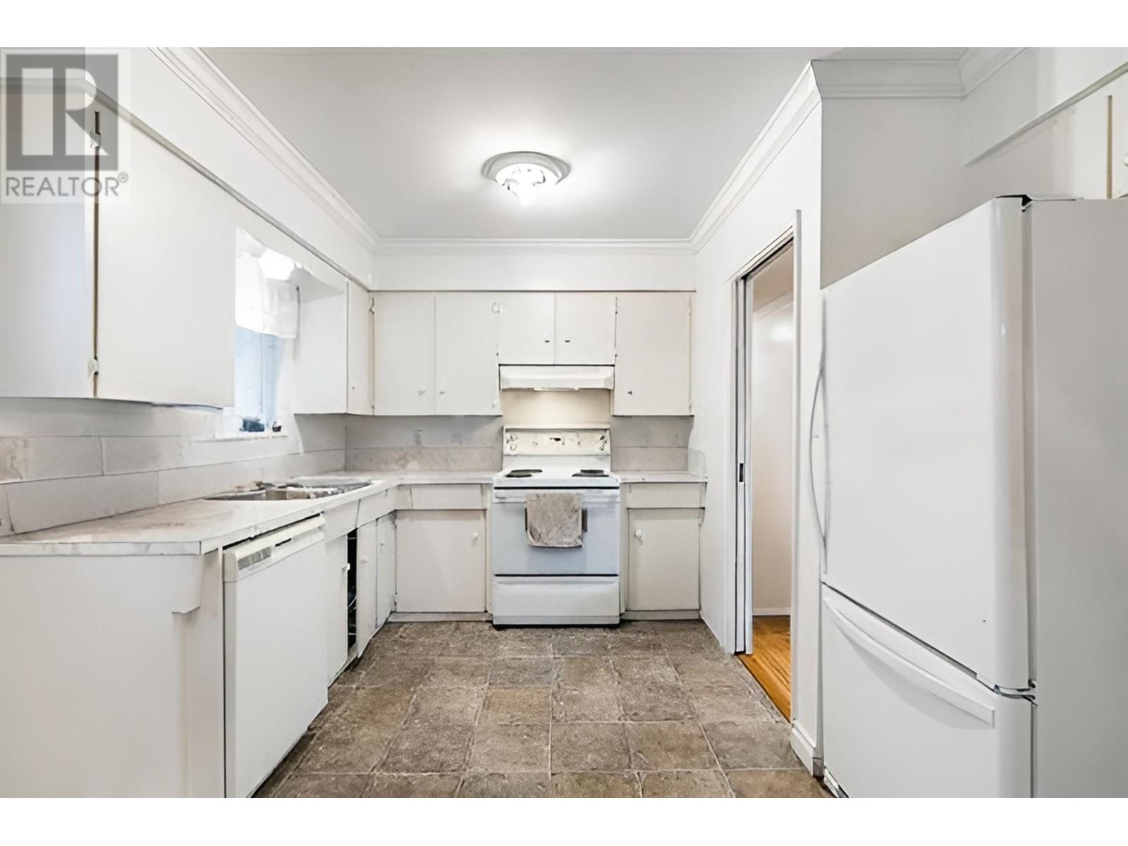 3561 York Street, Port Coquitlam, British Columbia  V3B 4A8 - Photo 10 - R2956415