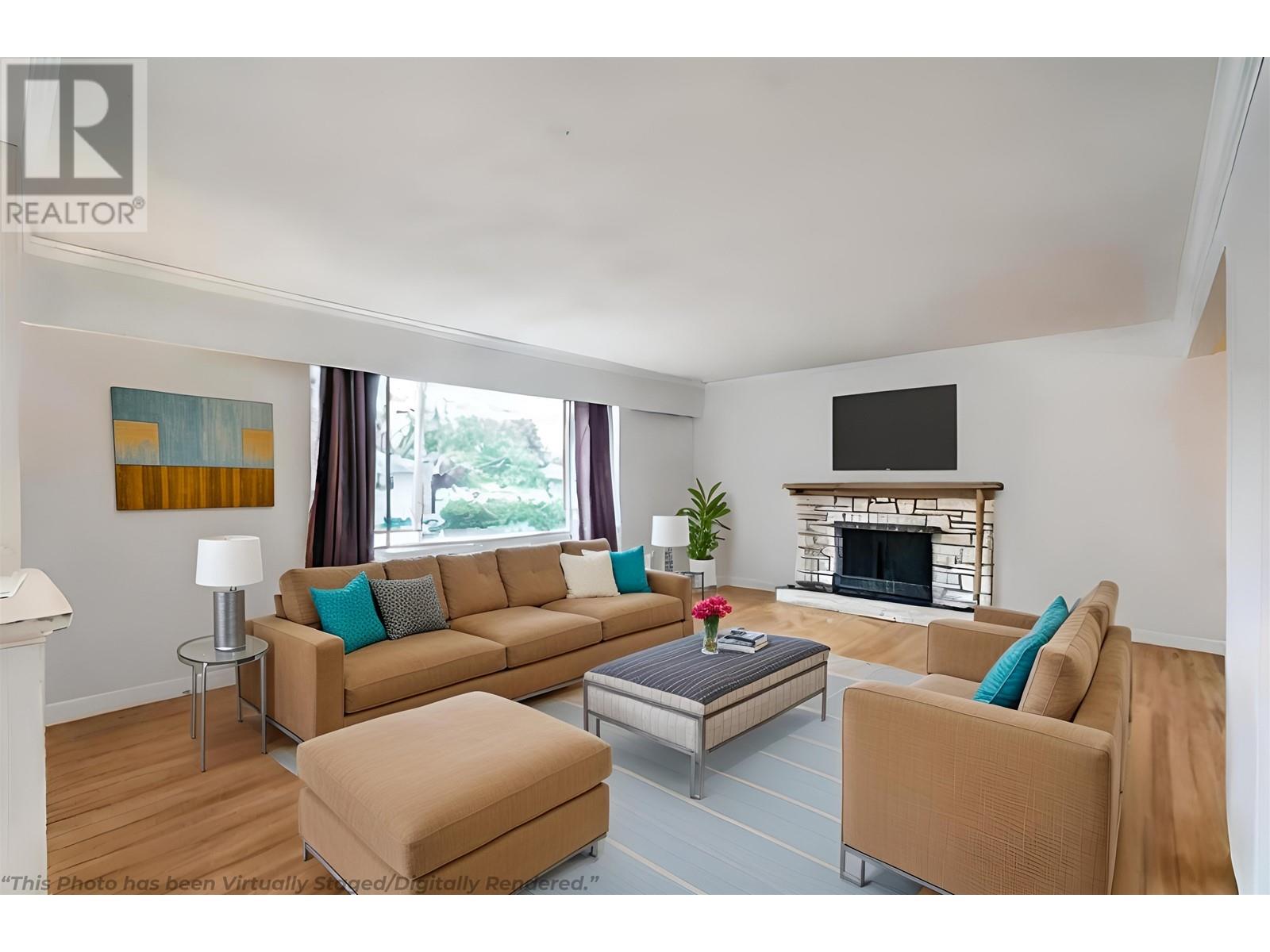 3561 York Street, Port Coquitlam, British Columbia  V3B 4A8 - Photo 3 - R2956415