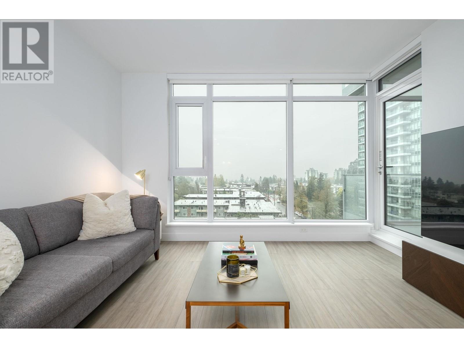802 6398 Silver Avenue, Burnaby, British Columbia  V5H 0K7 - Photo 3 - R2956171