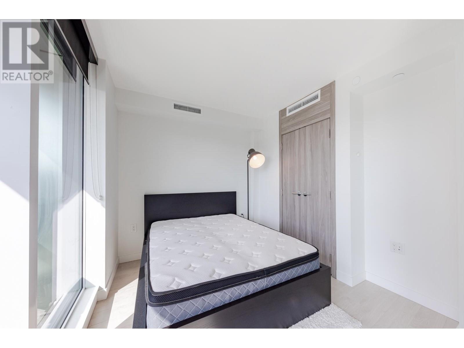 718 1768 Cook Street, Vancouver, British Columbia V5Y 0N3 - Photo 7 - R2956395