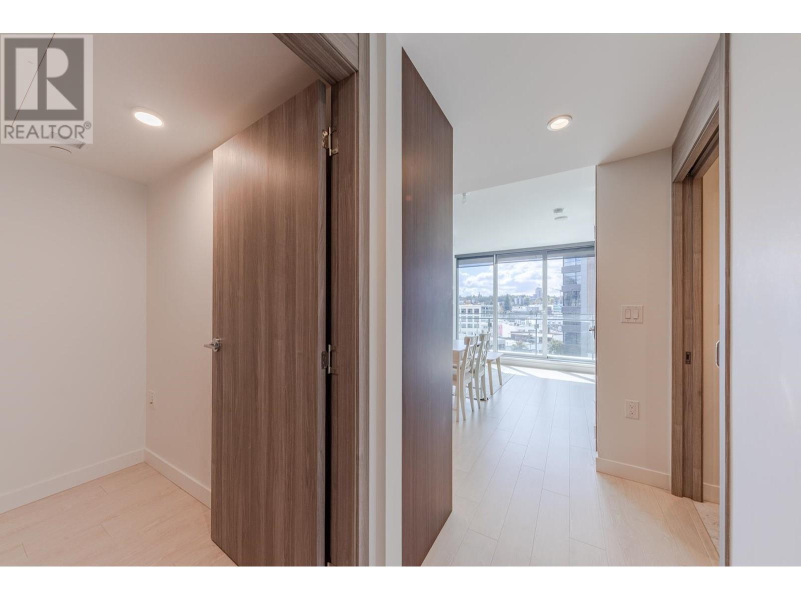 718 1768 Cook Street, Vancouver, British Columbia V5Y 0N3 - Photo 9 - R2956395
