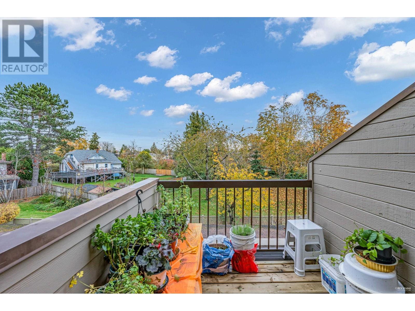 Listing Picture 5 of 36 : 214 8040 COLONIAL DRIVE, Richmond / 烈治文 - 魯藝地產 Yvonne Lu Group - MLS Medallion Club Member