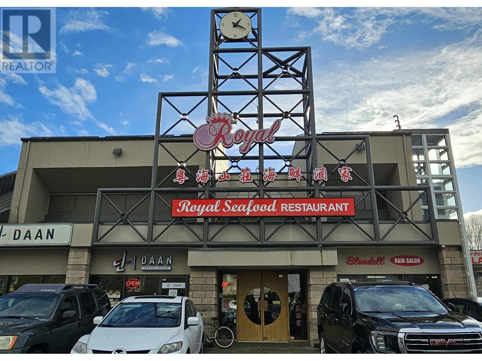 Listing Picture 23 of 36 : 214 8040 COLONIAL DRIVE, Richmond / 烈治文 - 魯藝地產 Yvonne Lu Group - MLS Medallion Club Member