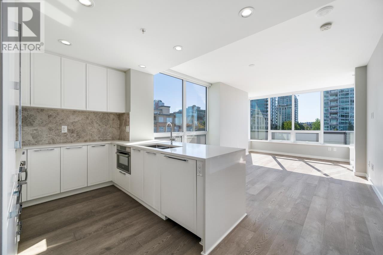 407 118 Carrie Cates Court, North Vancouver, British Columbia  V7M 0G6 - Photo 10 - R2955847