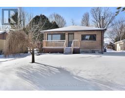 27 WEST MCLEAN BOULEVARD, augusta, Ontario