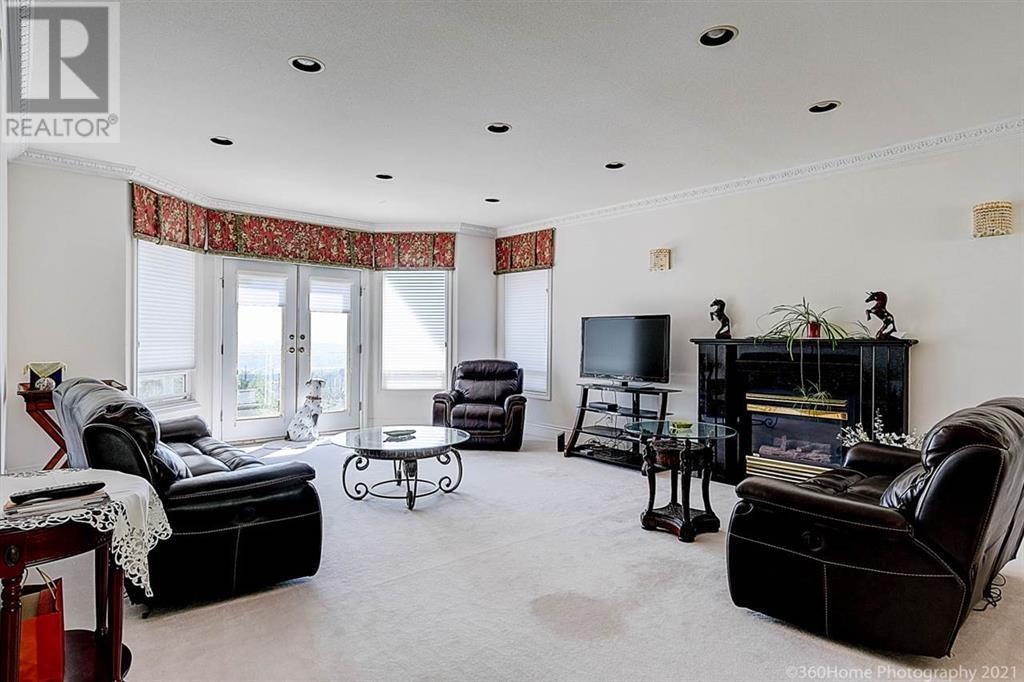 4139 Citadel Court, North Vancouver, British Columbia  V7K 3C5 - Photo 9 - R2946086