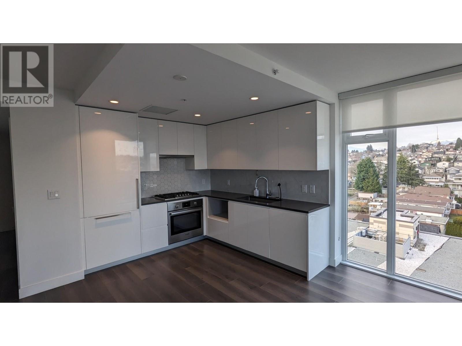 1003 8181 Chester Street, Vancouver, British Columbia  V5X 0J9 - Photo 3 - R2955694