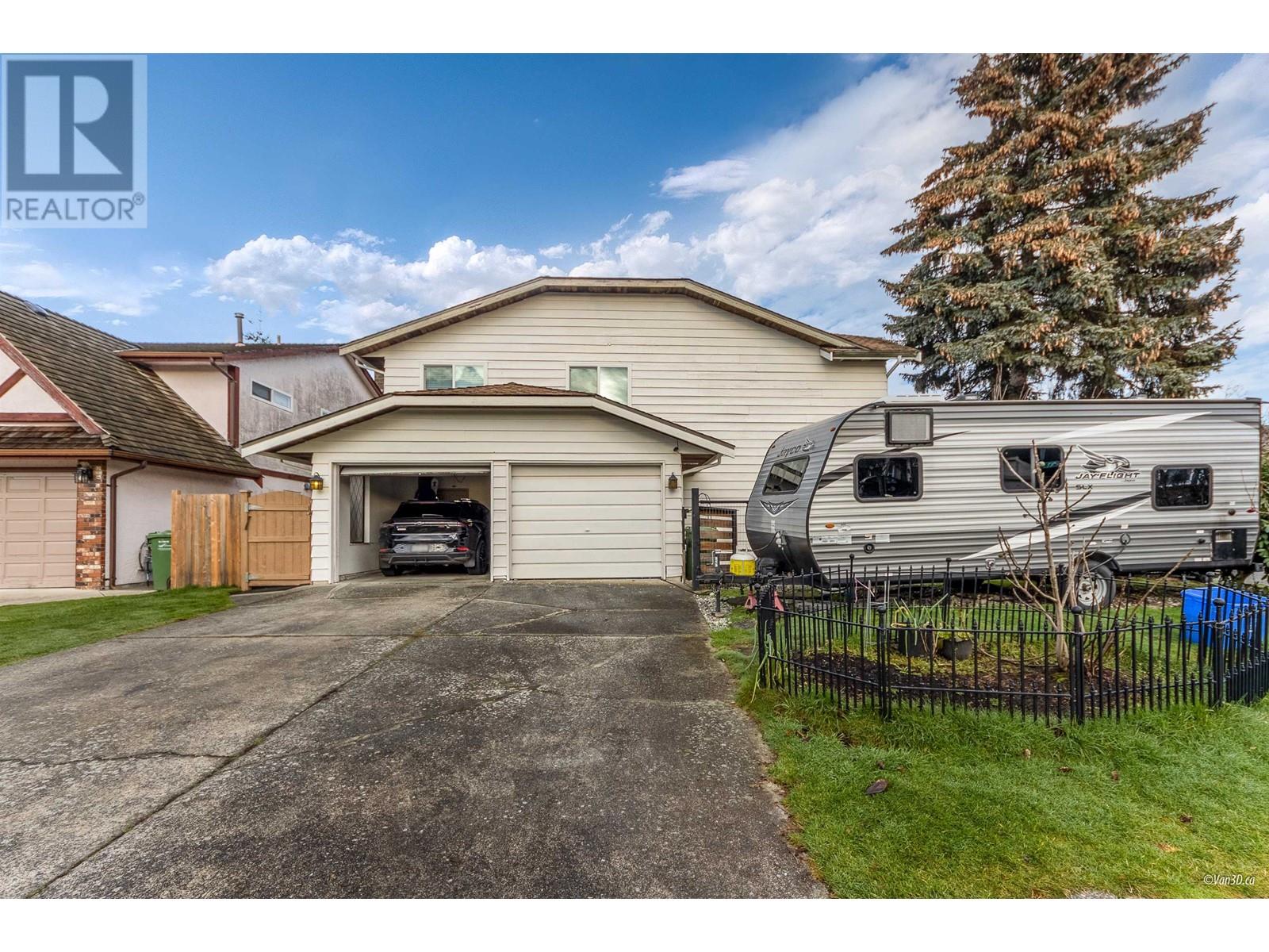 Listing Picture 28 of 29 : 4328 FORTUNE AVENUE, Richmond / 烈治文 - 魯藝地產 Yvonne Lu Group - MLS Medallion Club Member