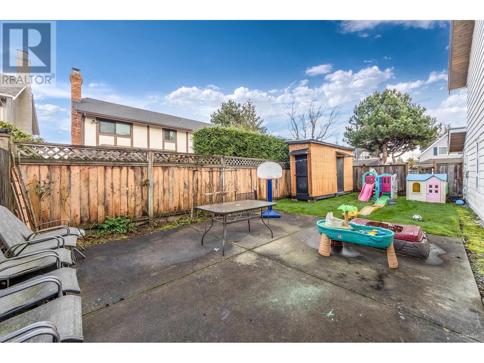 Listing Picture 29 of 29 : 4328 FORTUNE AVENUE, Richmond / 烈治文 - 魯藝地產 Yvonne Lu Group - MLS Medallion Club Member