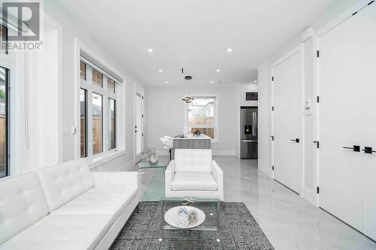 2 1905 E 36th Avenue, Vancouver, British Columbia  V5P 1C7 - Photo 6 - R2955986