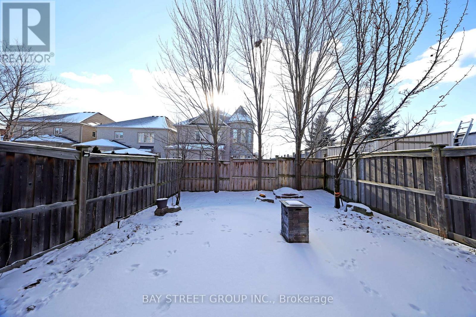 21 Robert Green Crescent, Vaughan, Ontario  L6A 0V6 - Photo 33 - N11923743