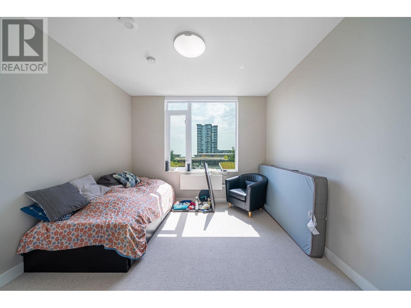 Listing Picture 12 of 27 : 504 8761 UNIVERSITY CRESCENT, Burnaby / 本拿比 - 魯藝地產 Yvonne Lu Group - MLS Medallion Club Member
