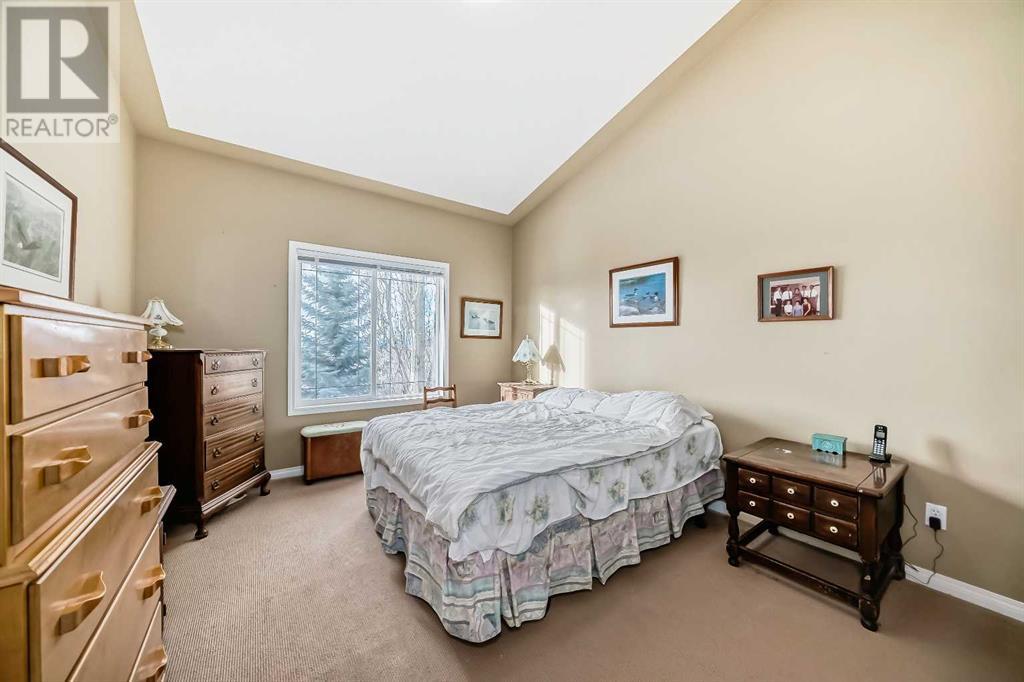 429 Rocky Vista Gardens Nw, Calgary, Alberta  T3G 5V1 - Photo 17 - A2185400