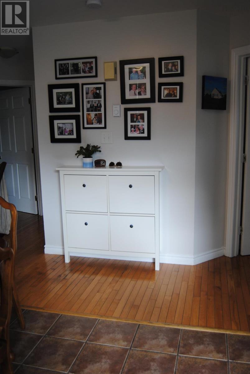 219 Brookside Street, Glace Bay, Nova Scotia  B1A 1L7 - Photo 18 - 202500878