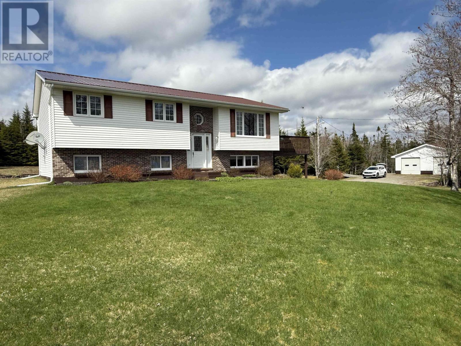 357 Old Road Hill Road, Sherbrooke, Nova Scotia  B0J 3C0 - Photo 2 - 202500893