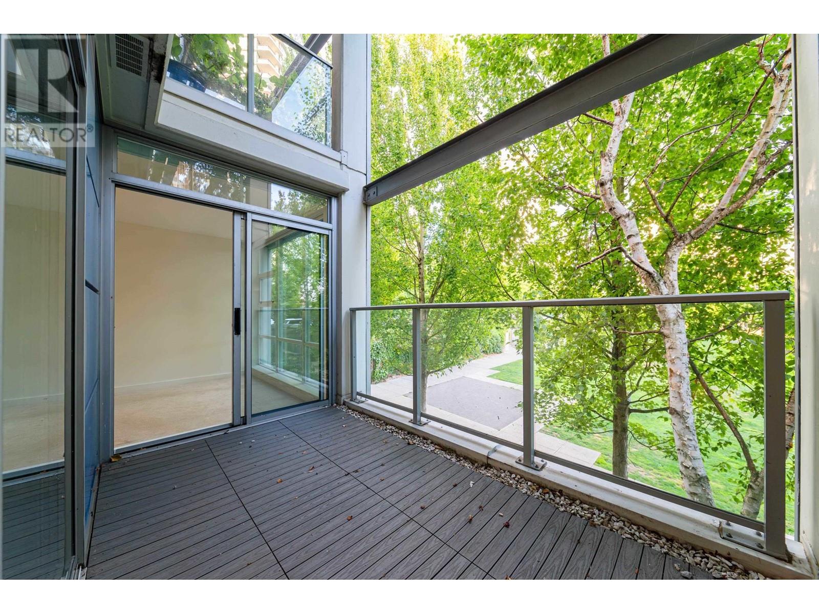 Th105 638 Beach Crescent, Vancouver, British Columbia  V6Z 3H4 - Photo 33 - R2956277