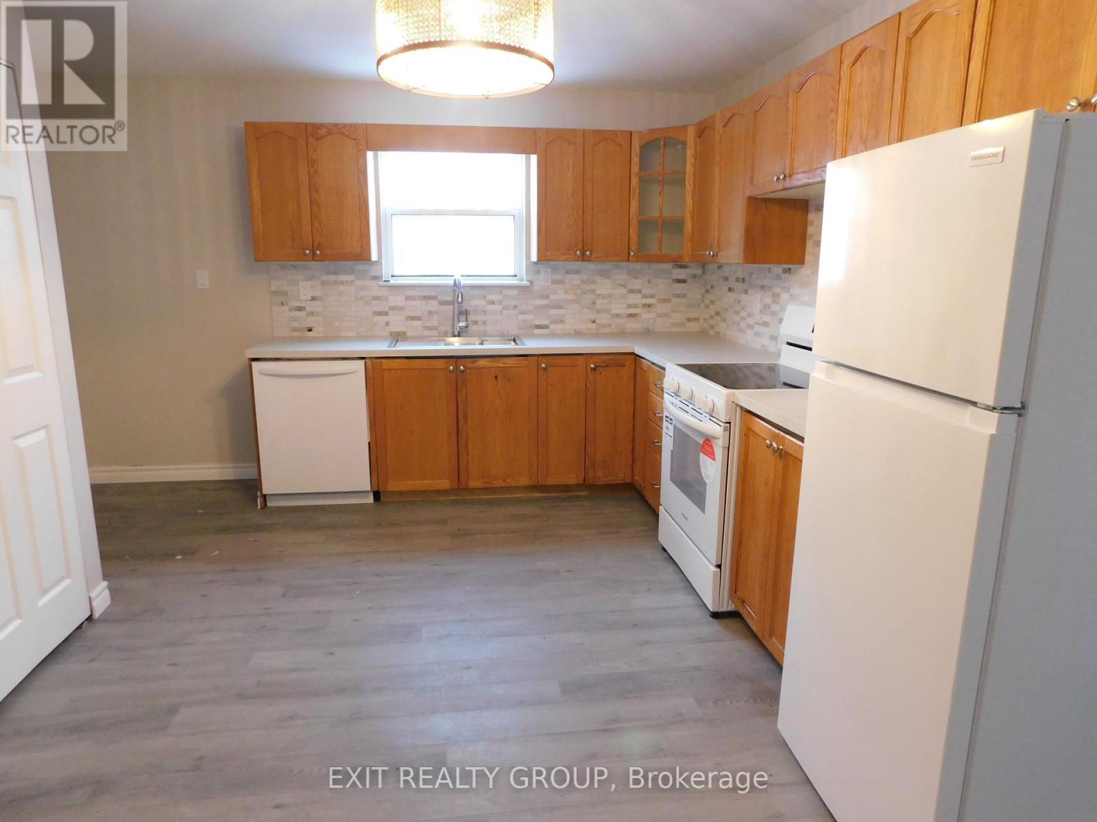 Apt #1 - 412 Victoria Street N, Tweed, Ontario  K0K 3J0 - Photo 13 - X11923137