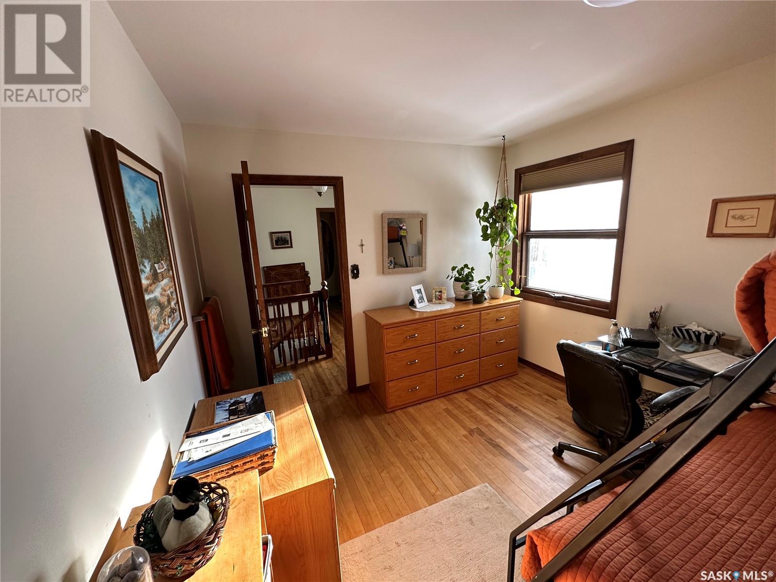 309 2nd Avenue, Gerald, Saskatchewan  S0A 1B0 - Photo 18 - SK992874