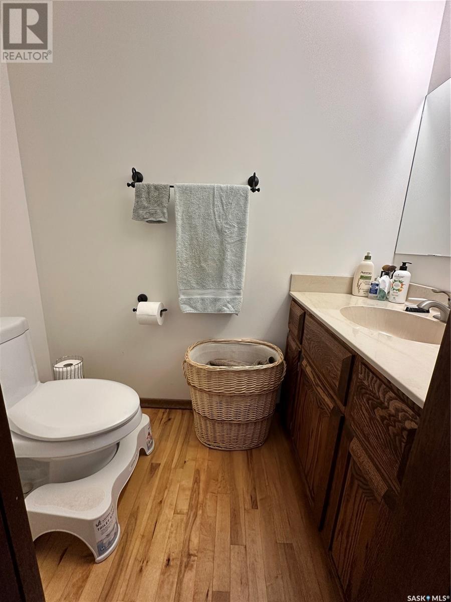 309 2nd Avenue, Gerald, Saskatchewan  S0A 1B0 - Photo 23 - SK992874