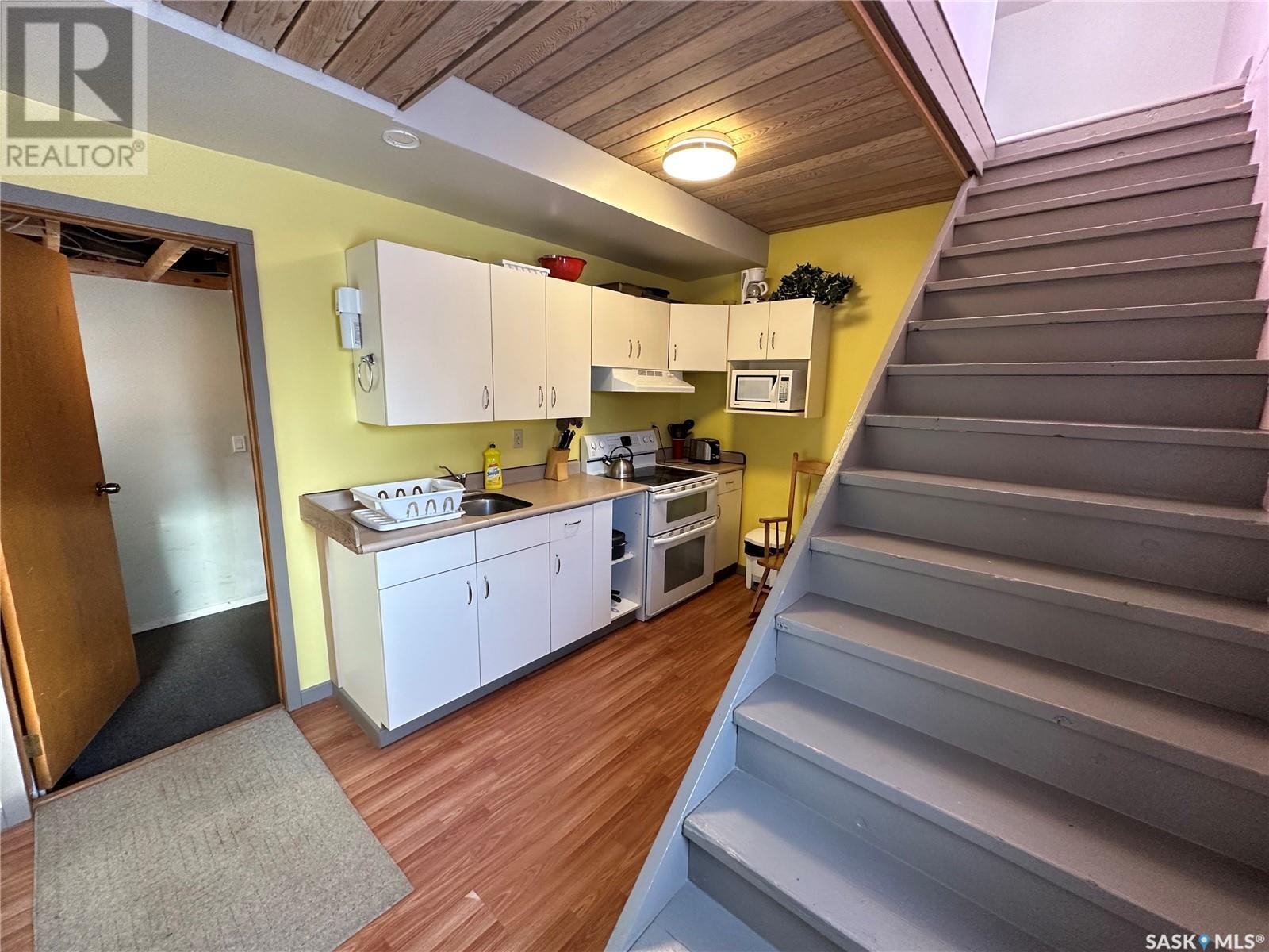 309 2nd Avenue, Gerald, Saskatchewan  S0A 1B0 - Photo 34 - SK992874