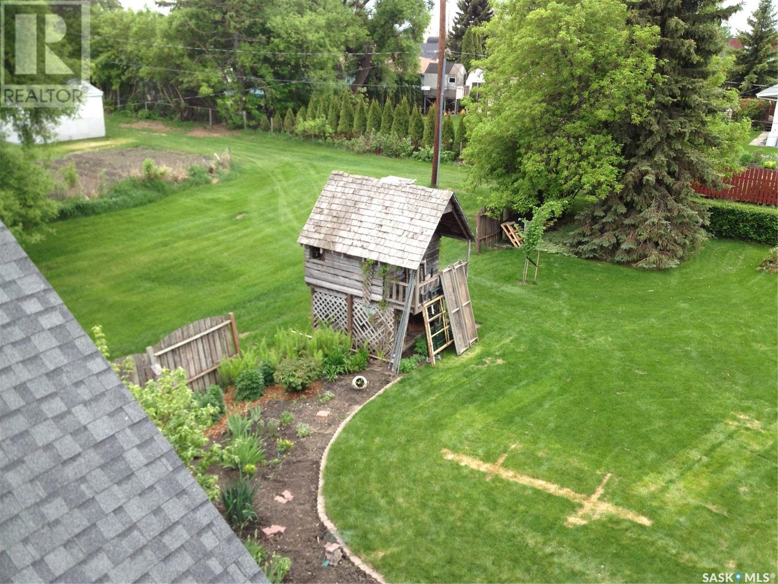 309 2nd Avenue, Gerald, Saskatchewan  S0A 1B0 - Photo 39 - SK992874