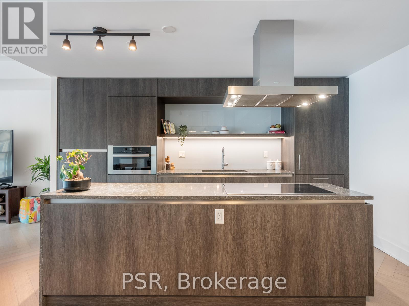 Property at 512 - 6 JACKES AVENUE image 4