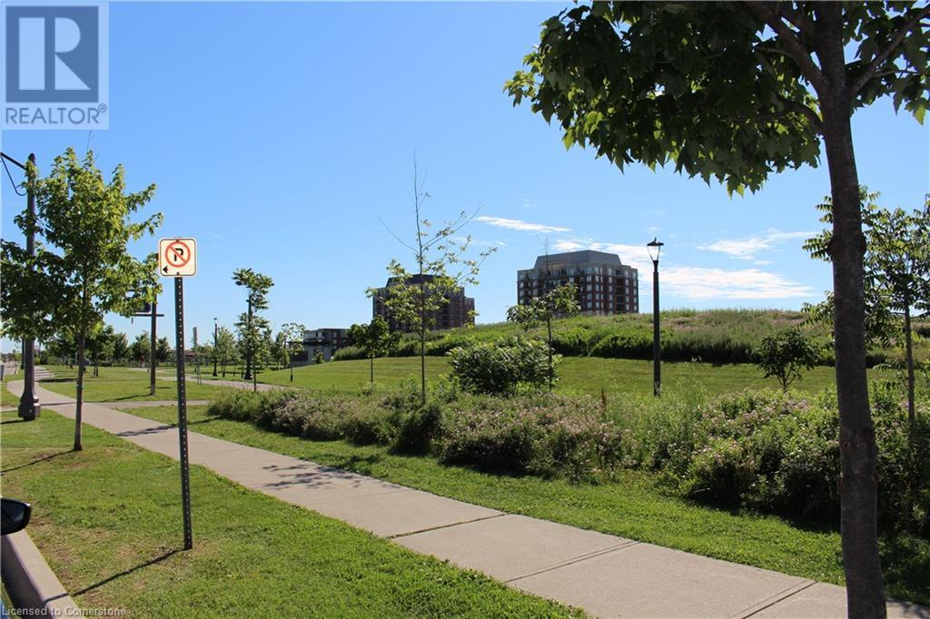 51 Hays Boulevard Unit# 1, Oakville, Ontario  L6H 0J1 - Photo 24 - 40690558