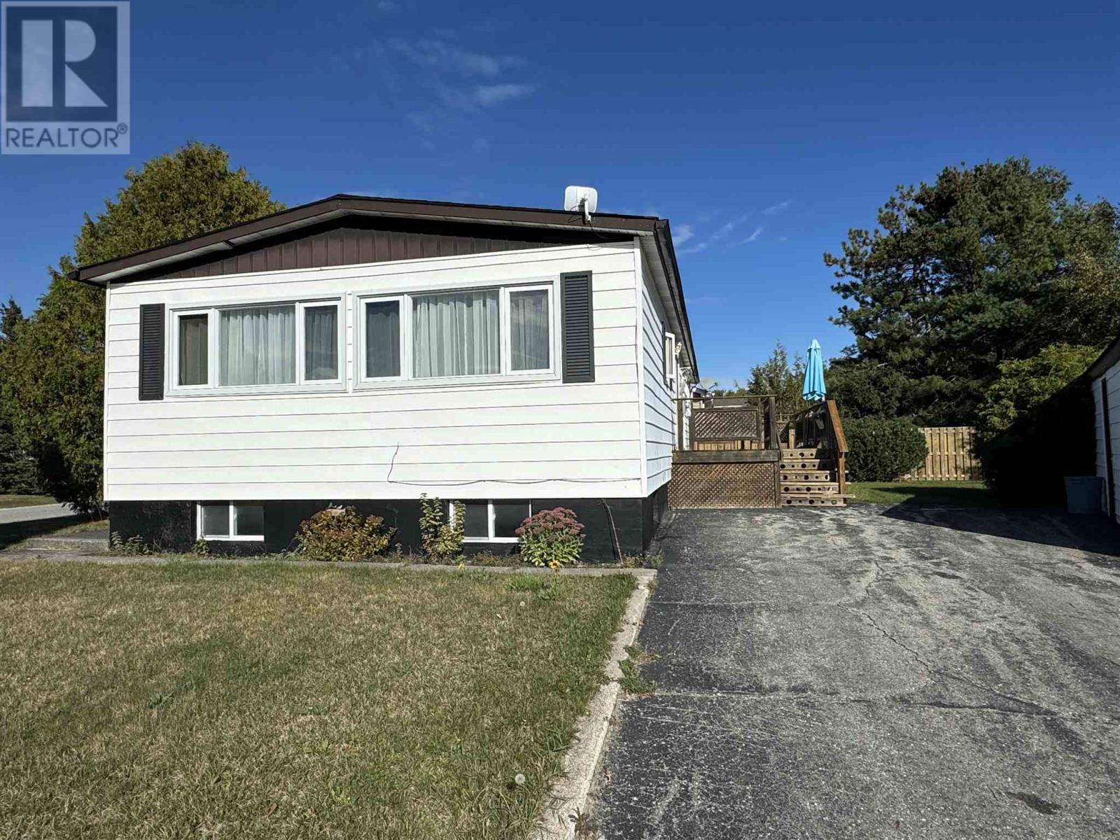 26 Lynx AVE, Manitouwadge, Ontario