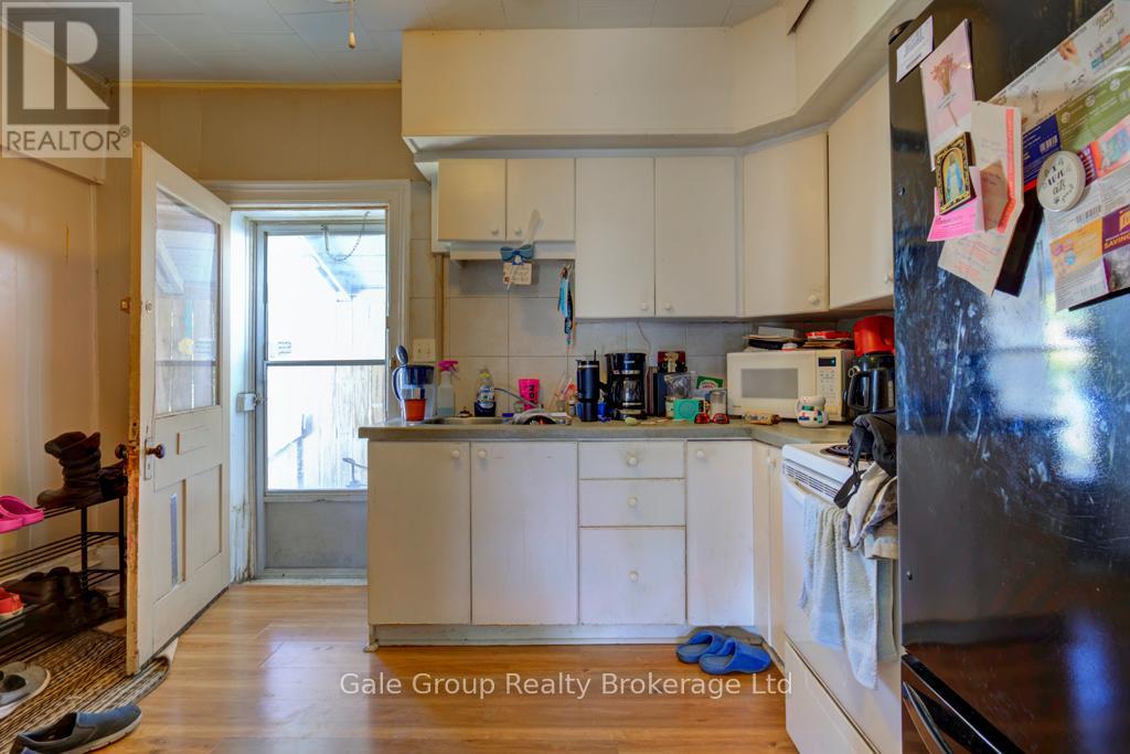 Property at 132 TILLSON AVENUE image 3