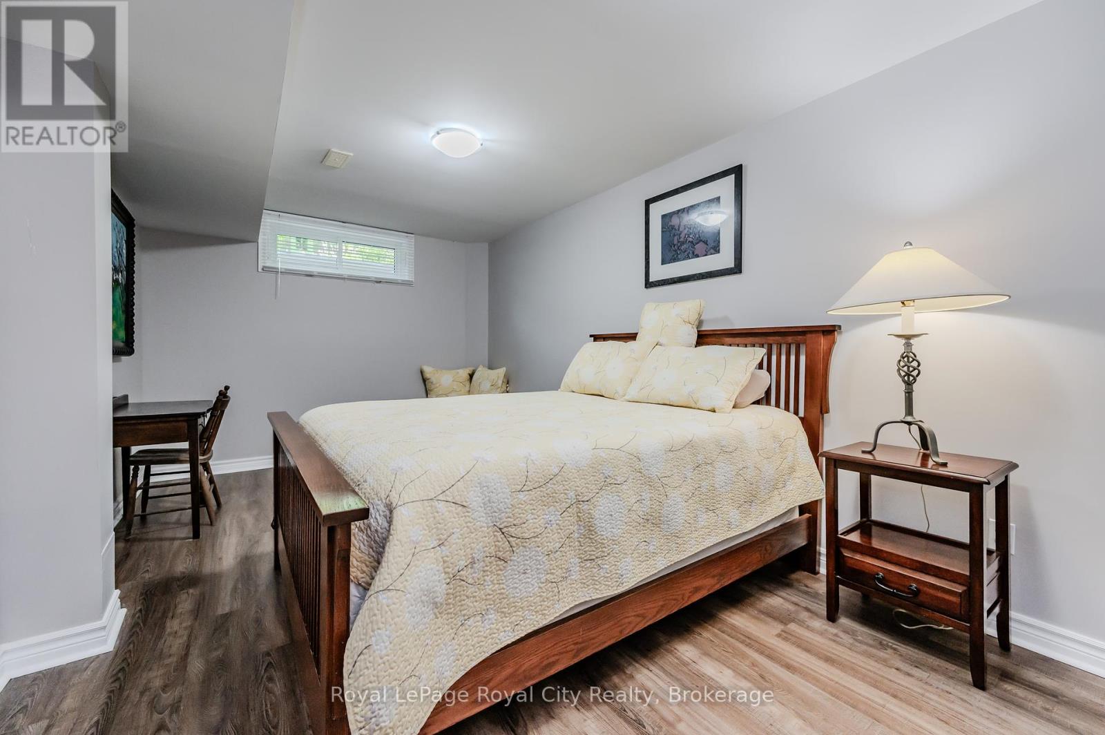 586 Eastgate Walk, Waterloo, Ontario  N2K 2W2 - Photo 26 - X11924118