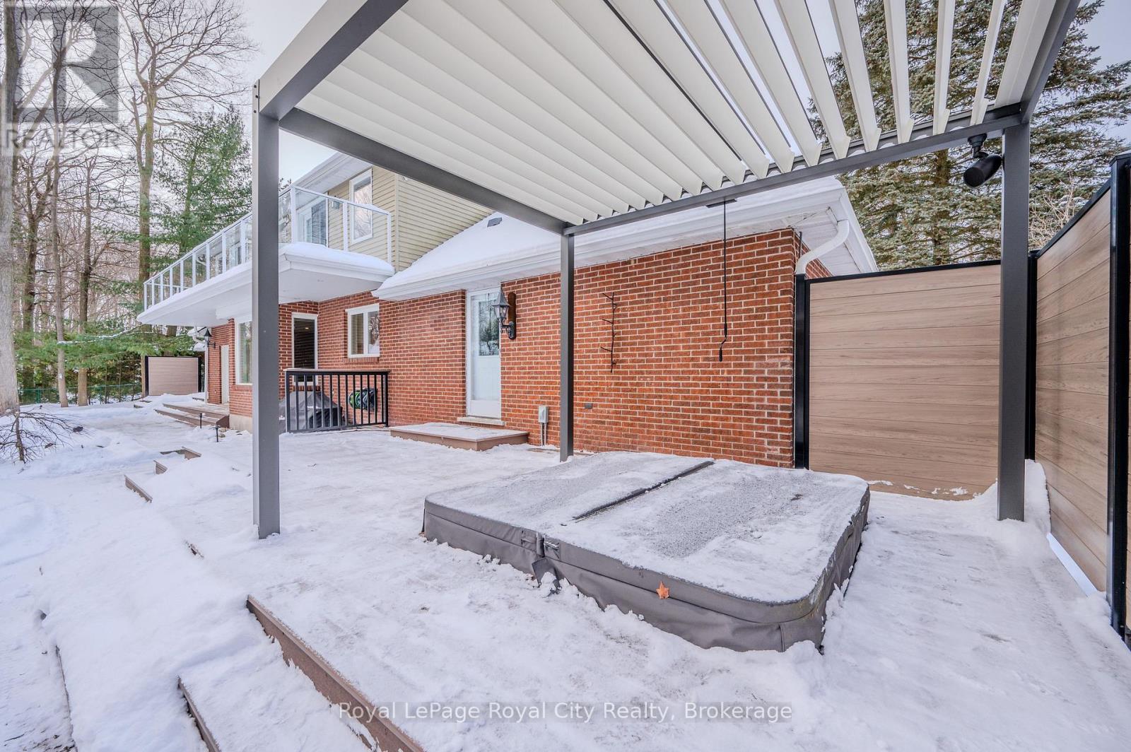 586 Eastgate Walk, Waterloo, Ontario  N2K 2W2 - Photo 29 - X11924118