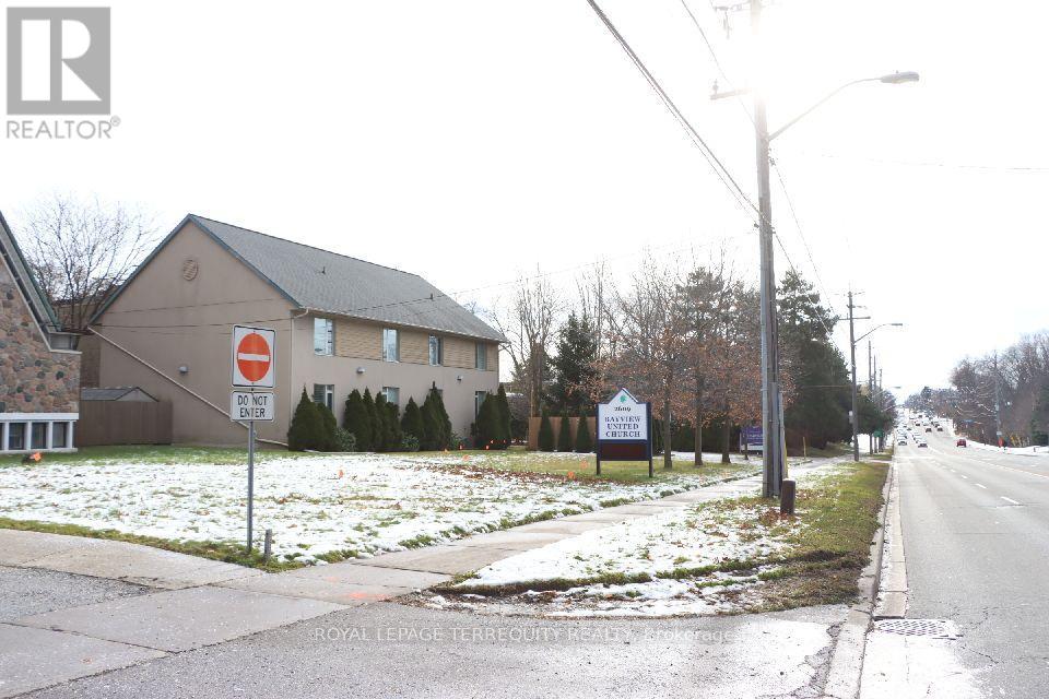 2609 Bayview Avenue, Toronto, Ontario  M2L 1B5 - Photo 2 - C11924194