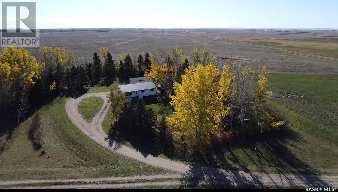 West Eyebrow Acreage, Eyebrow Rm No. 193, Saskatchewan  S0H 1L0 - Photo 6 - SK992884