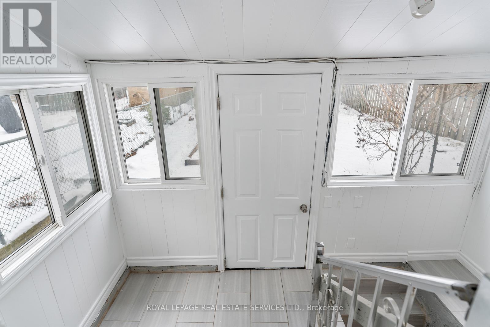 632 Durie Street, Toronto, Ontario  M6S 3H1 - Photo 20 - W11924332