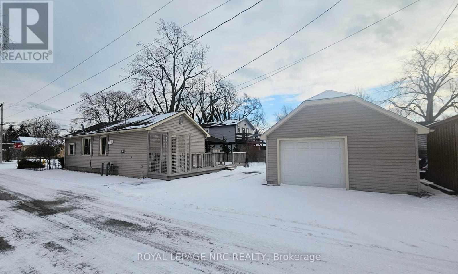 329 Dovercourt Road, Fort Erie, Ontario  L0S 1B0 - Photo 3 - X11924555