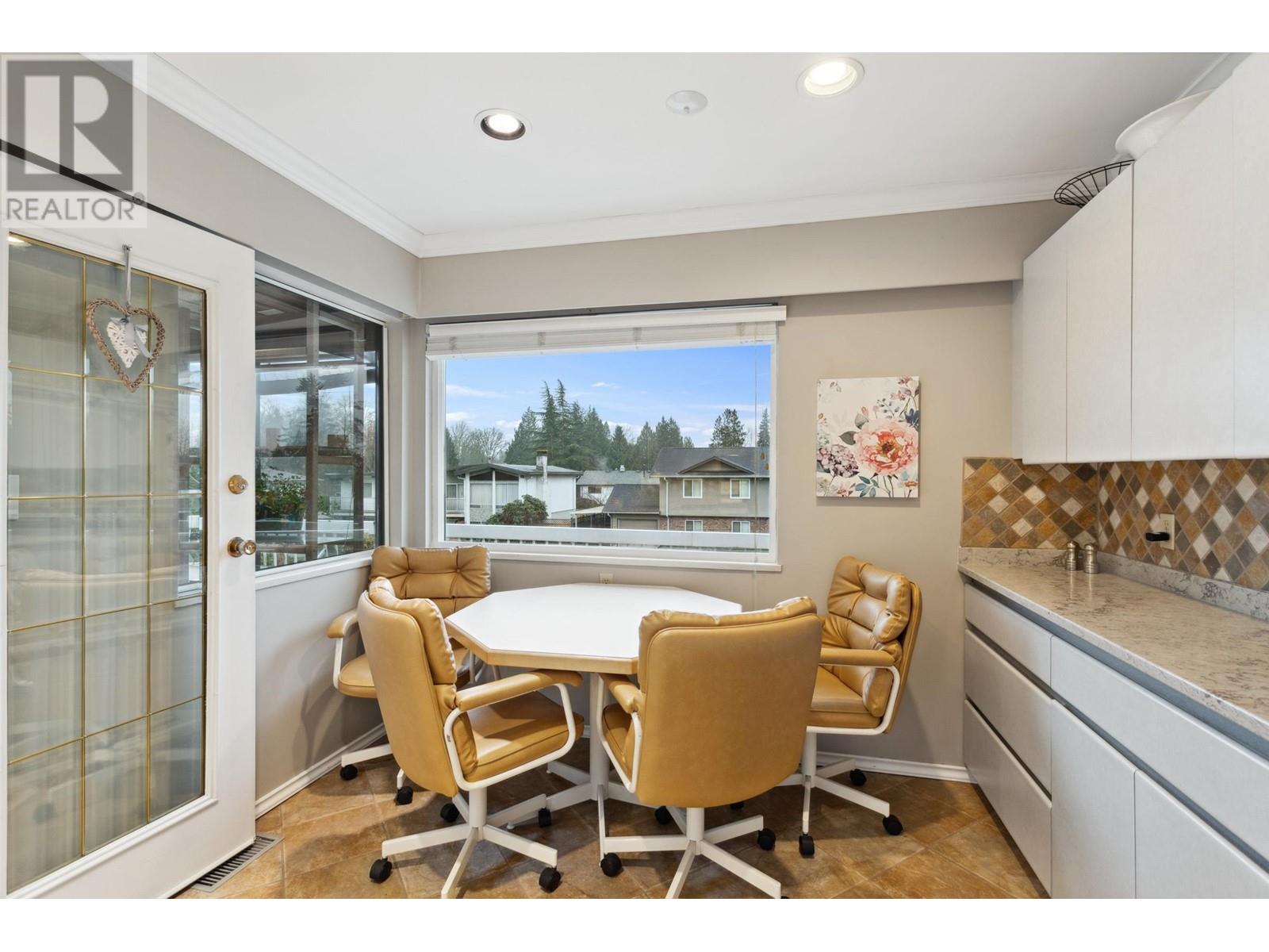 7169 Cardinal Court, Burnaby, British Columbia  V5A 1Y6 - Photo 8 - R2956473