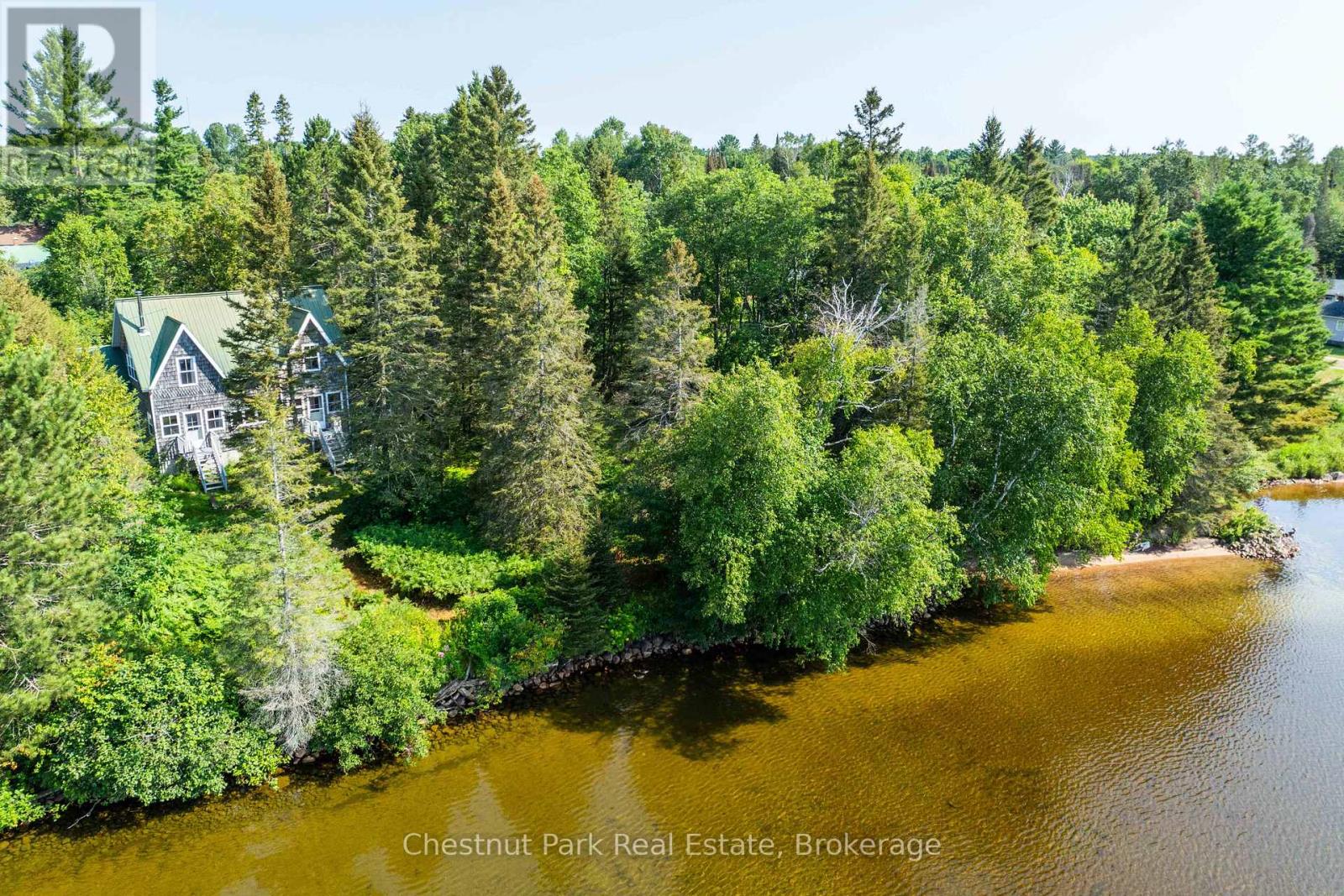 1 & 5 Barrie Street, Sundridge, Ontario  P0A 1Z0 - Photo 2 - X11924686