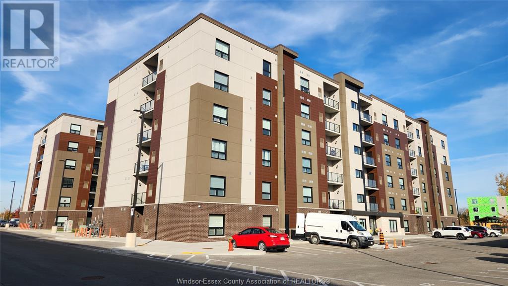 728 BROWNSTONE Unit# 405, Tecumseh, Ontario