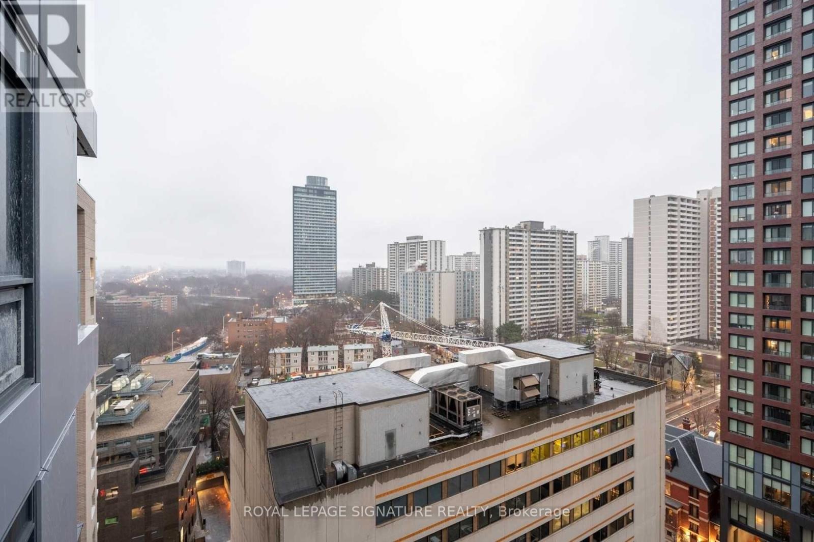 1701 - 395 Bloor Street E, Toronto, Ontario  M4W 0B4 - Photo 7 - C11924651